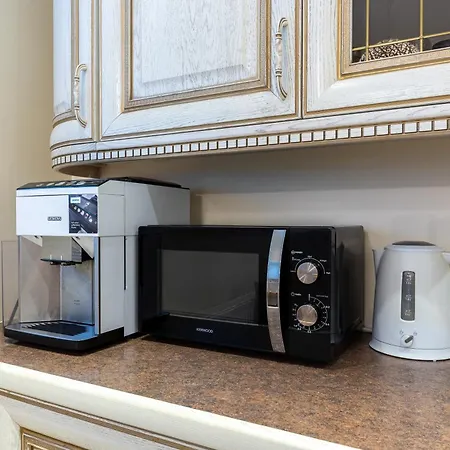 Padriku With A Balcony,near To Central,self Check In 24 7,free Parking