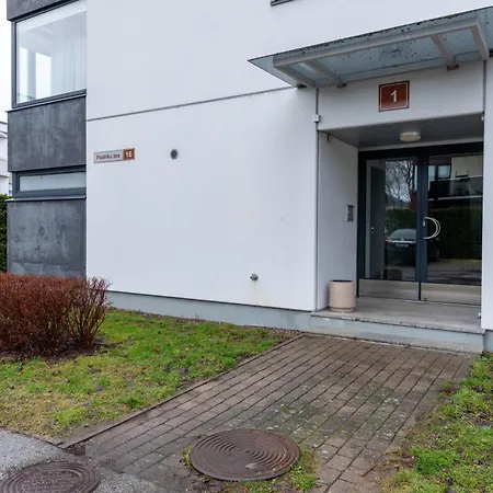 Apartment Padriku With A Balcony,near To Central,self Check In 24 7,free Parking Tallinn