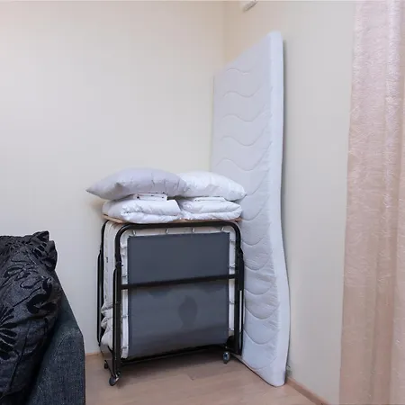 Padriku With A Balcony,near To Central,self Check In 24 7,free Parking * تالين