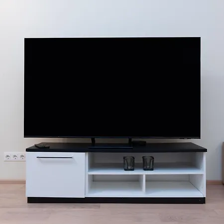 Padriku With A Balcony,near To Central,self Check In 24 7,free Parking * تالين