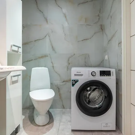 Padriku With A Balcony,near To Central,self Check In 24 7,free Parking شقة *