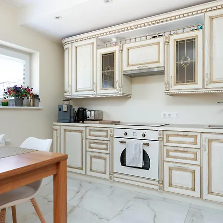 Апартаменты Padriku With A Balcony,near To Central,self Check In 24 7,free Parking *