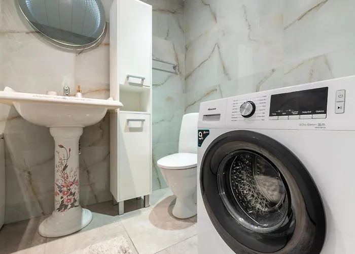 Apartament Padriku With A Balcony,near To Central,self Check In 24 7,free Parking *